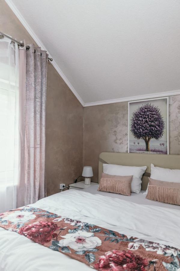 Sunrise Riverside House Celarevo Luaran gambar