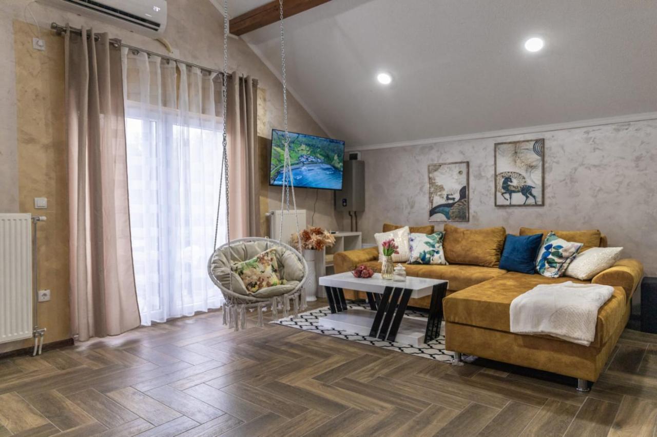 Sunrise Riverside House Celarevo Luaran gambar